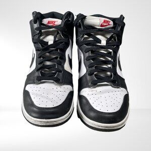 Nike Black and White mens sneaker